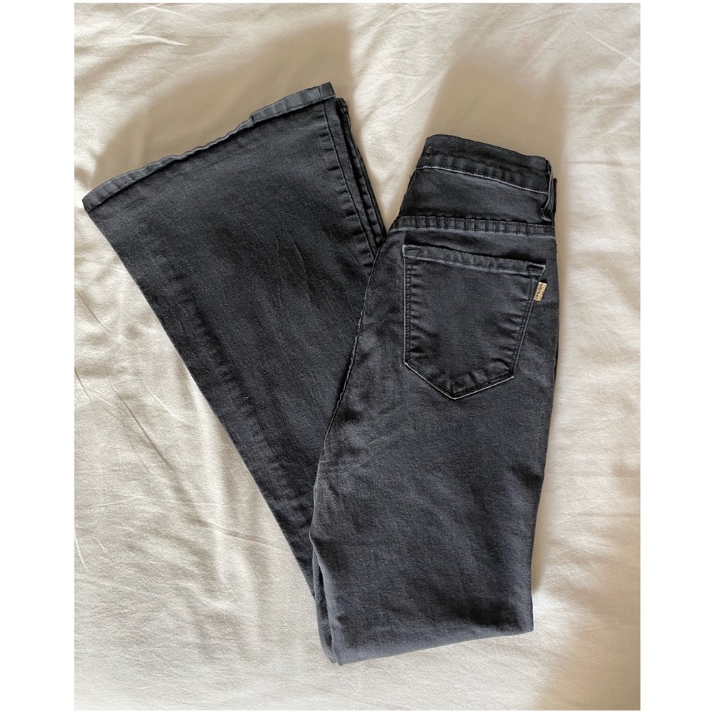 Vibrant M.I.U Jeans